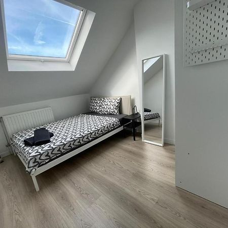 Schaerbeek Room 2 Брюссель Екстер'єр фото